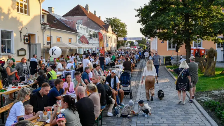 20. august on riigipüha: kontrolli enne neljapäeva teenuseid