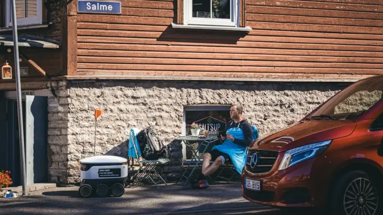 20. august Tallinnas: millised teenused võivad riigipühal muutuda
