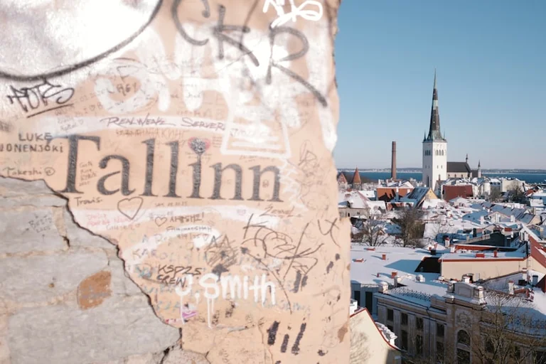 Teisipäevaõhtu Tallinnas: vali üritus ja planeeri kojusõit